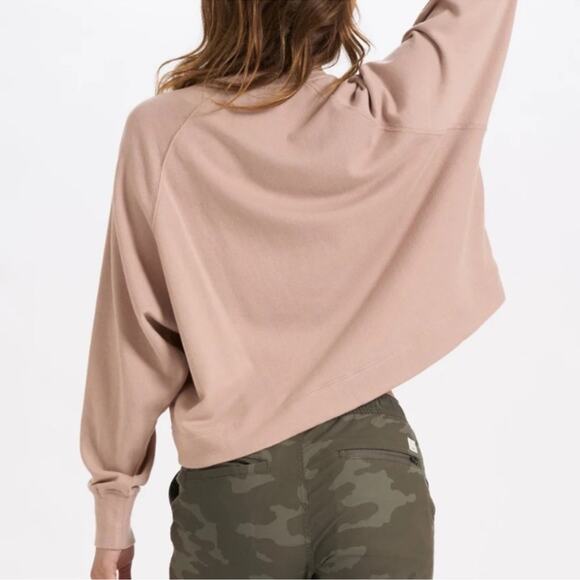 Vuori Sunnyside Oversized Crewneck Sweatshirt Dogwood Pink Size M - Picture 5 of 9